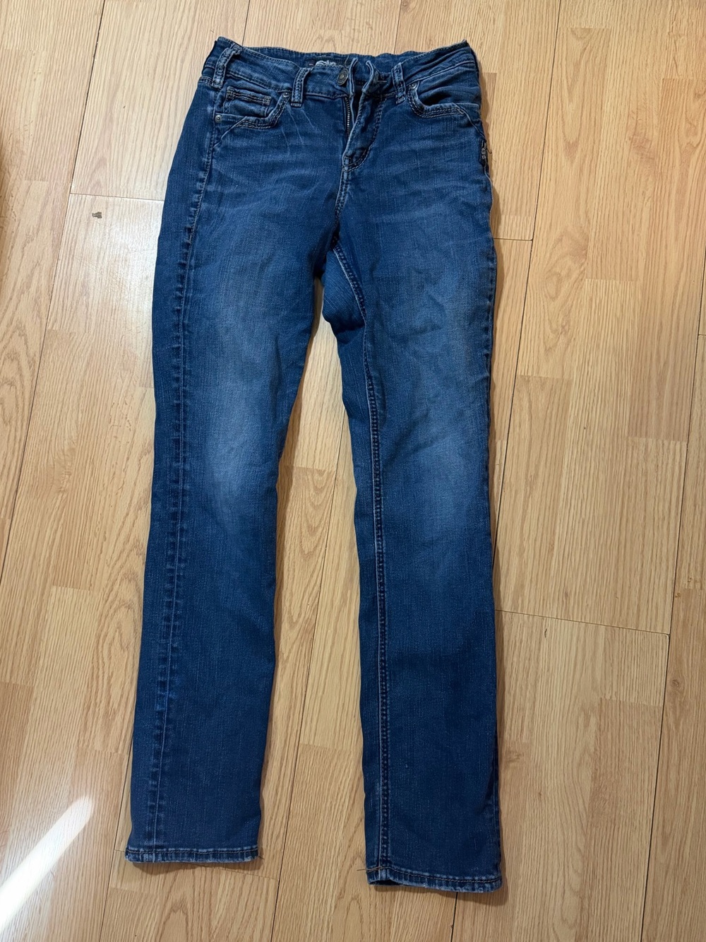 Silver Jeans Women’s Medium Blue Straight-Leg Denim vintage